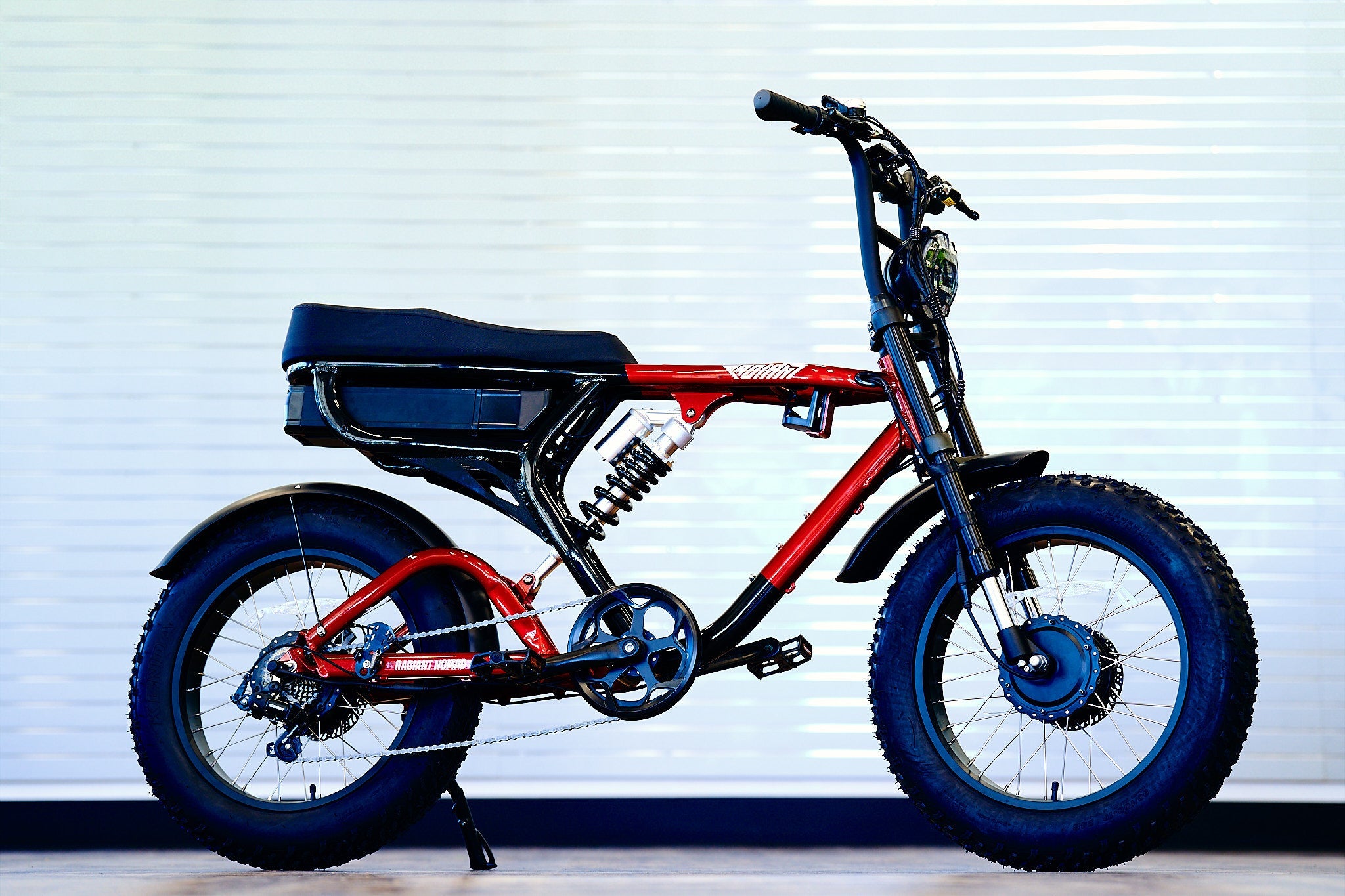 Radiant Nomad - Electrify Bike